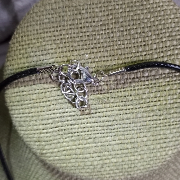 Silvertone swirl round Pendant on black cord necklace - Picture 4 of 5